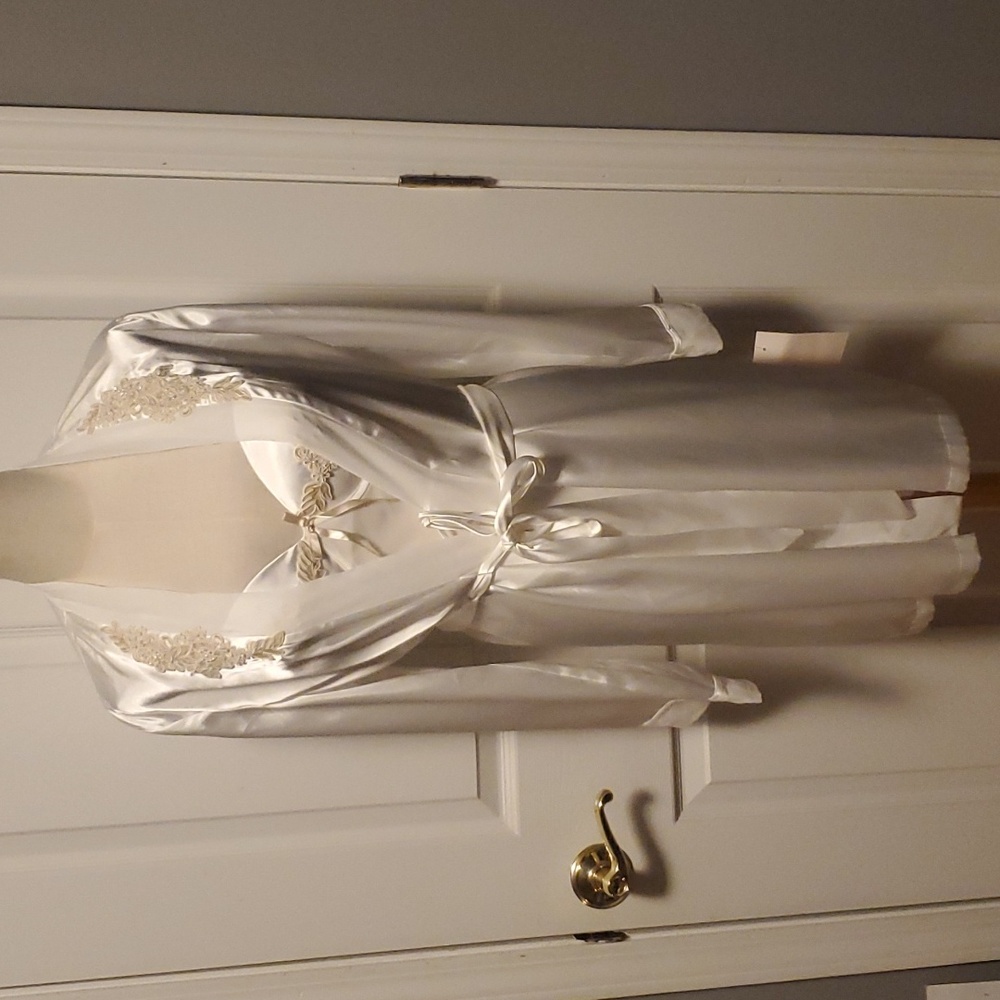 Linea Donatella Nightie With Robe